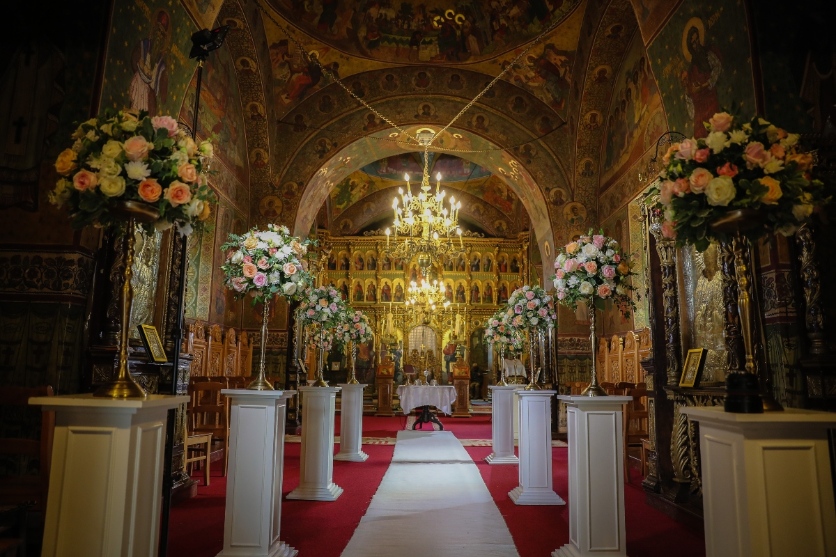 Decor nunta Galati (aranjamente florale ceremonie religioasa) 
