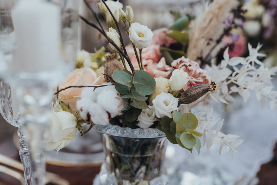 Styled Shoot @Motel Gilau by Julius Paul (decoratiuni nunta si aranjamente florale)